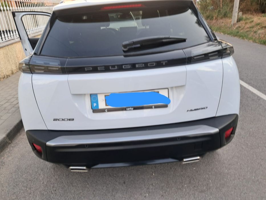 Peugeot 2008 Hybrid
