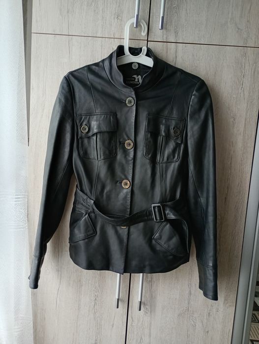 Шкіряна куртка М