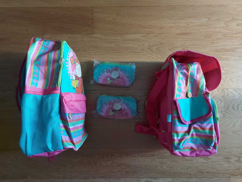 Mochila escolar+estojo - novos e tubo porta desenhos
