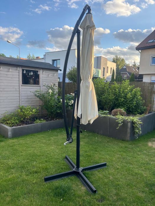 Parasol ogrodowy ok. 3 m