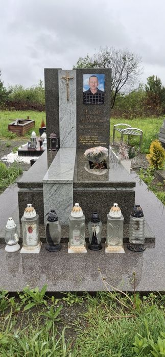 Виготовлення пам'ятників