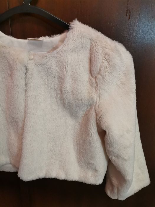 Bolero em pêlo branco