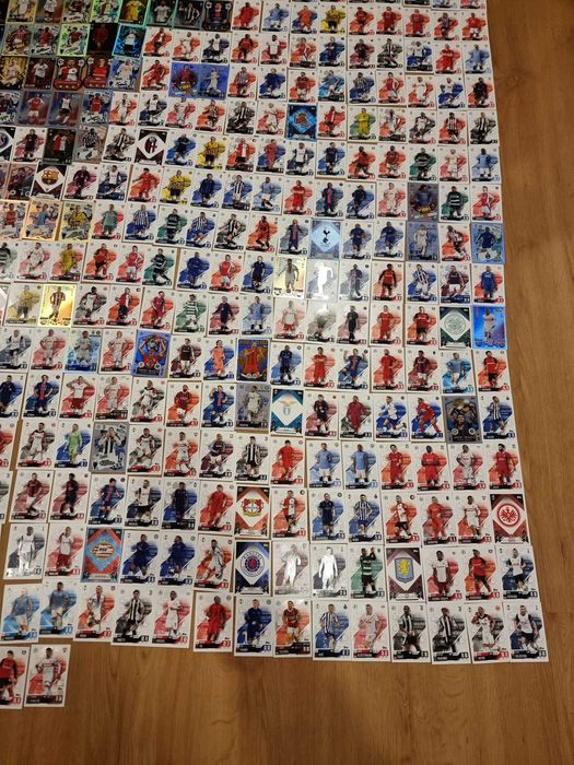 Lote de 400 Cartas Match Attax – Futebol (Topps)