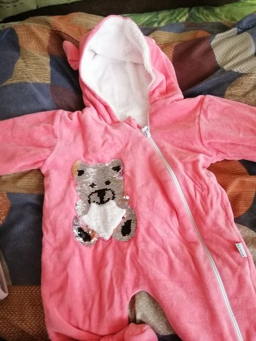 Продам дитячі комбінезони