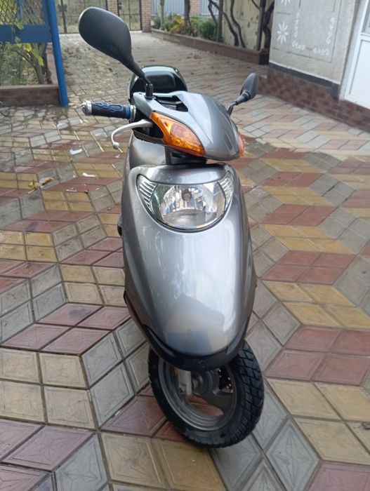 Продам мопед Honda spacy  100
