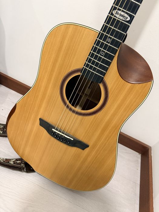 Guitarra eletroacustica importada com efeitos