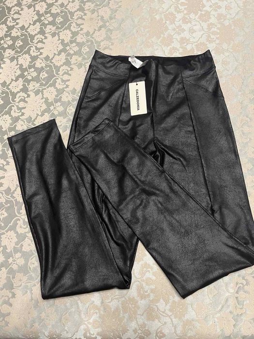 Лосини чорні calzedonia L