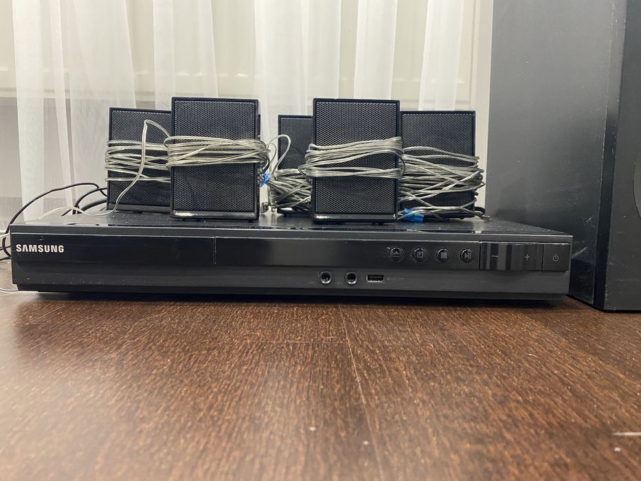 DVD програвач самсунг