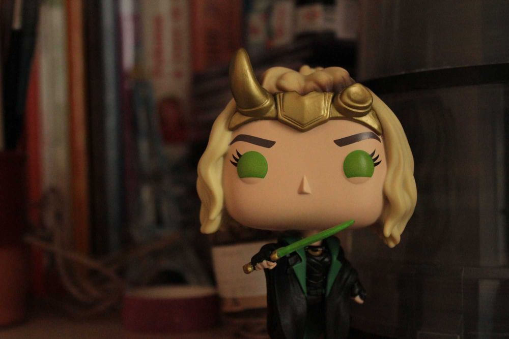 Колекційна фігурка Funko POP Marvel Loki Сильвія (світиться у темряві)