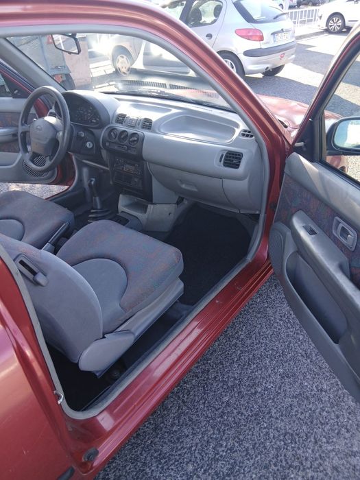 Nissan Micra 1.0 GL