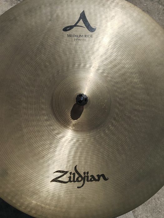 Zildjian A-Series Medium Ride 24"