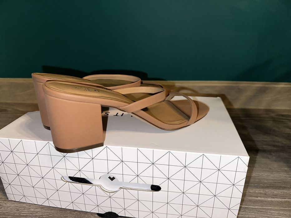 Klapki na obcasie Call it spring roz. 38