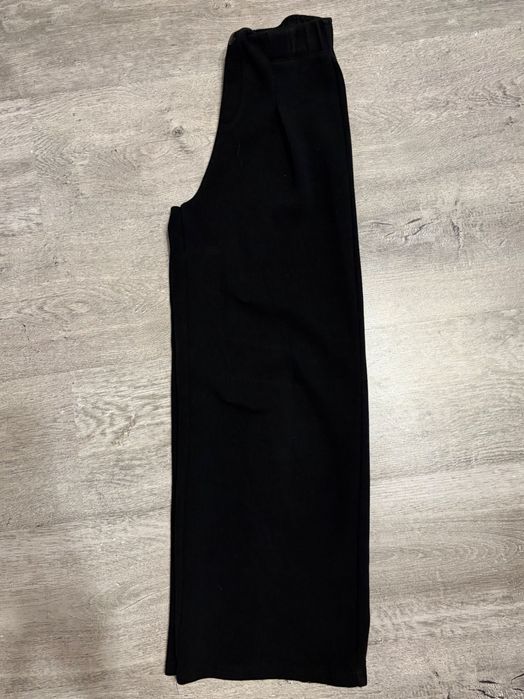 Zara spodnie 134