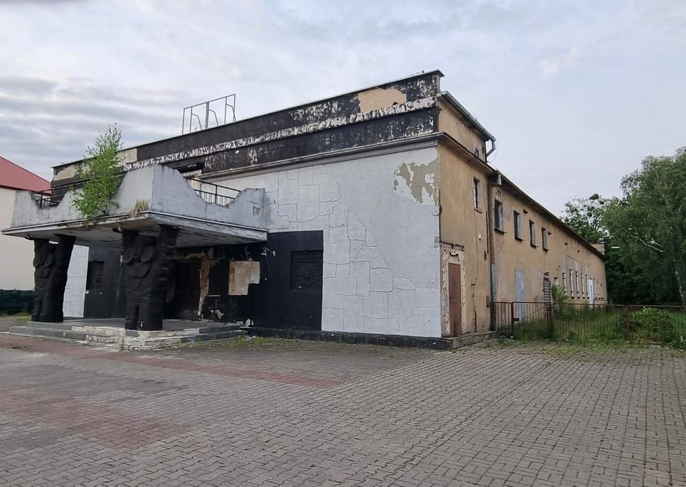 Duża promocja % Budynek handlowo-usługowy w Wapnie