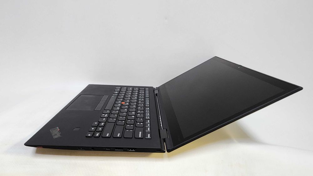 Lenovo ThinkPad X1 Yoga 3rd Gen i7-8550U 13.9" 8GB  256GB Touch