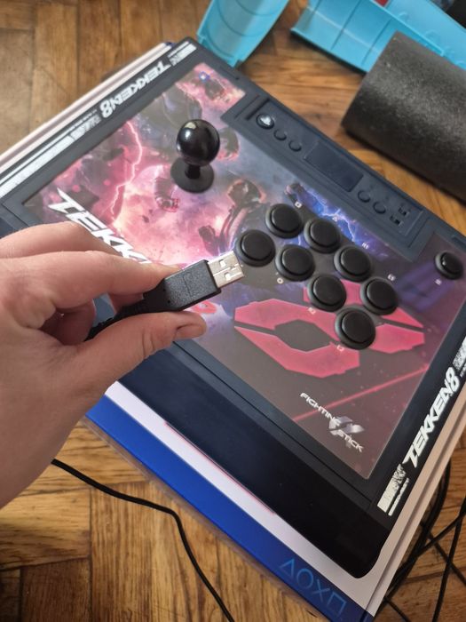 HORI Fighting Stick Alpha TEKKEN 8 – PS5/PS4/PC – NOWY (tylko do zdjęć