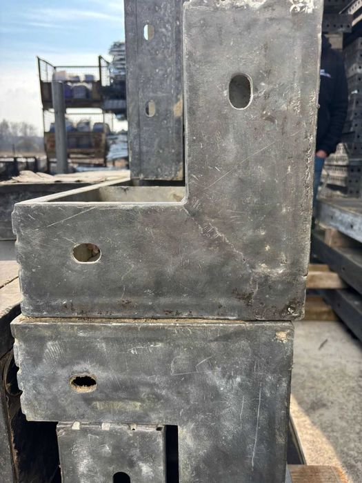 Szalunki ścienne RASTO 270 II gatunek używane OKAZJA