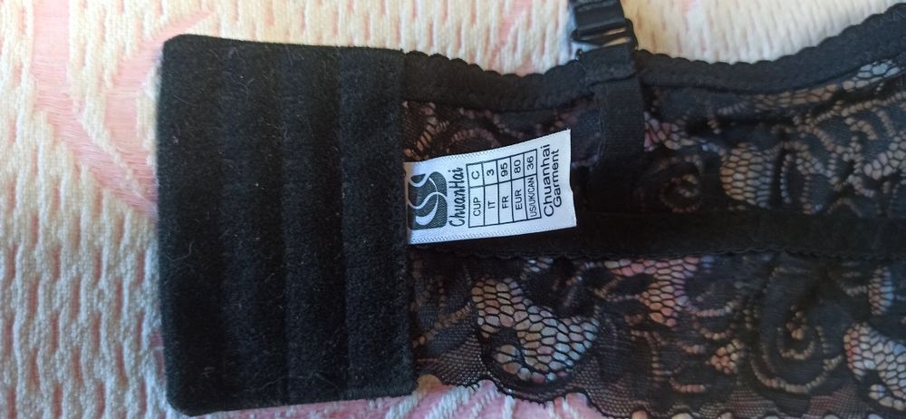 Продаются два лифчика,бюстгалтеры, пуш-ап, push up.