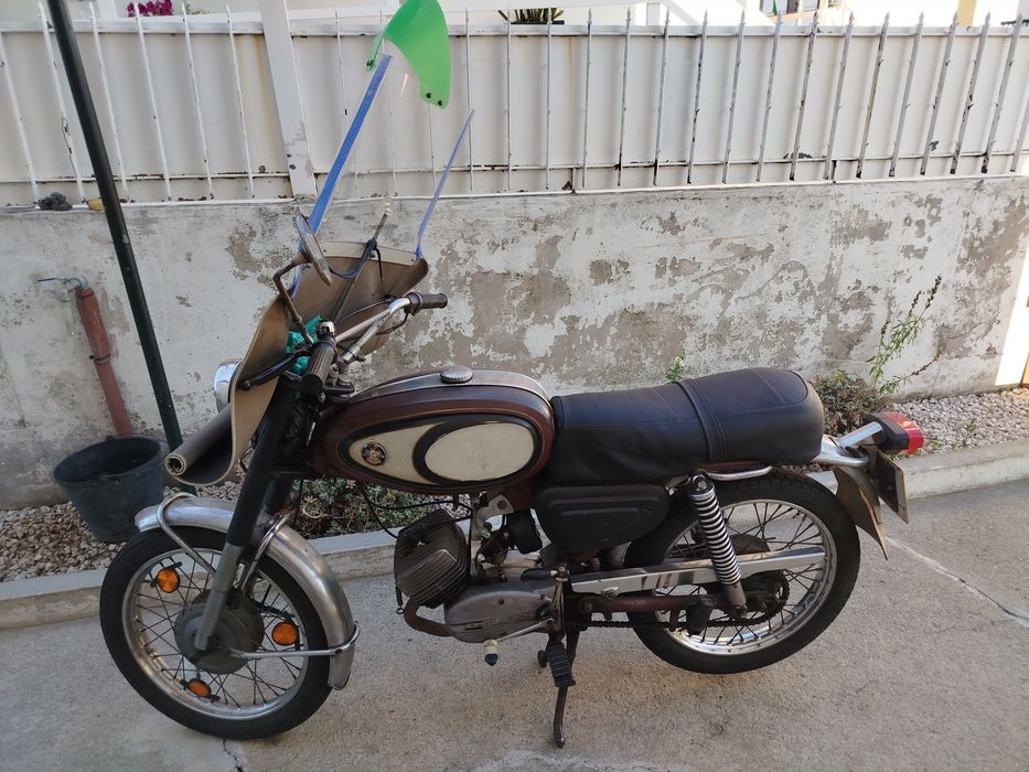 Motorizada Macal M 70 Sport