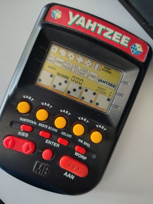 Stara Elektroniczna gierka gra konsola Yahtzee