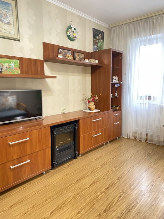 Продам однокімнатну квартиру Макарів
