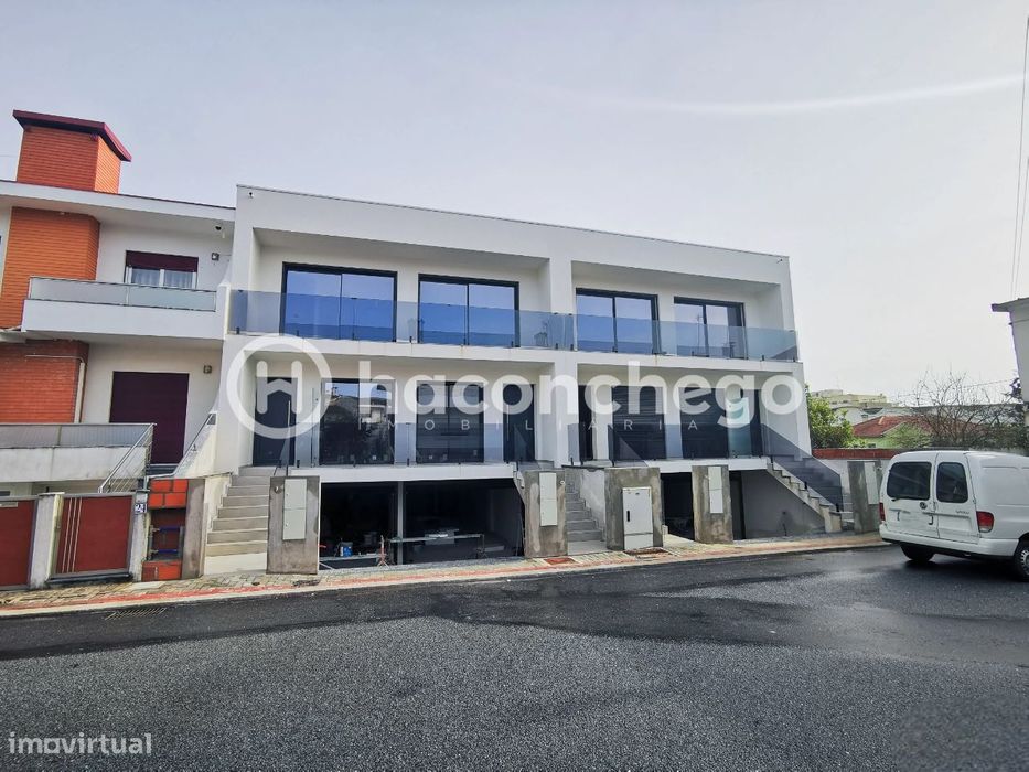 Apartamento T4 duplex com garagem e equipado Arcozelo Barcelos — Arcozelo, Braga