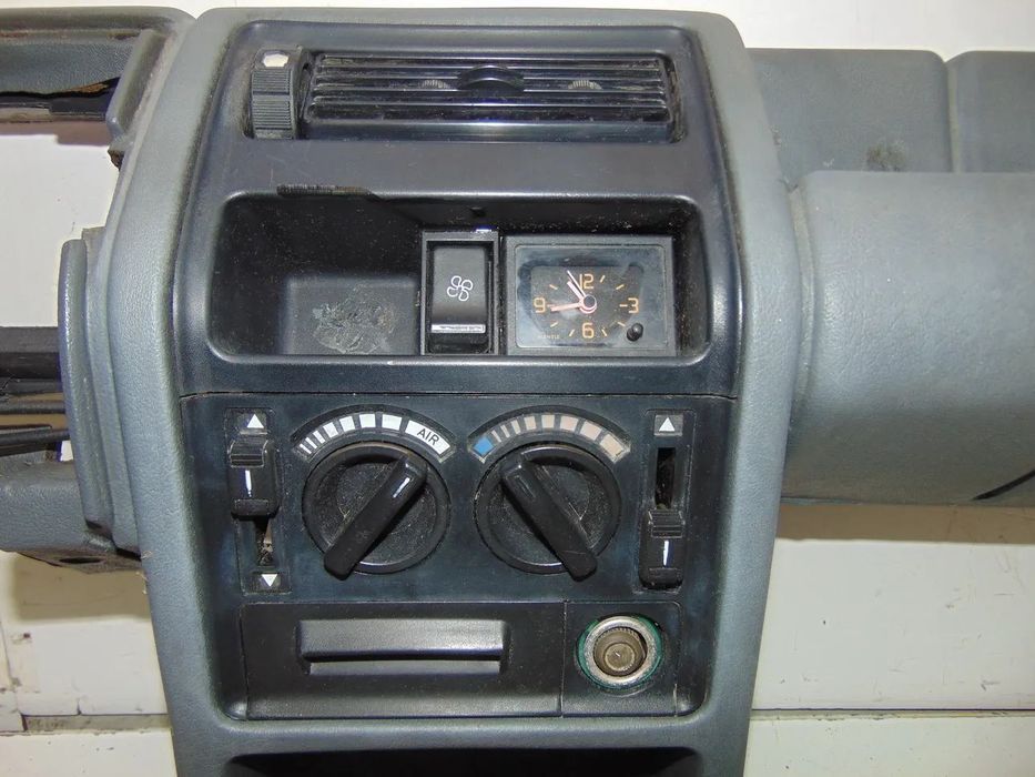 Renault 5 tablier " nova de stock antigo