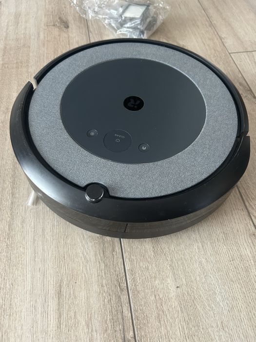 Irobot roomba i5+