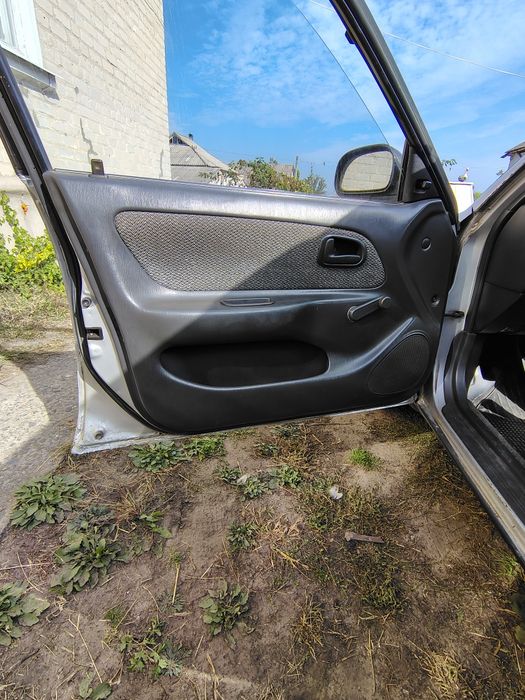 Toyota Corolla e100