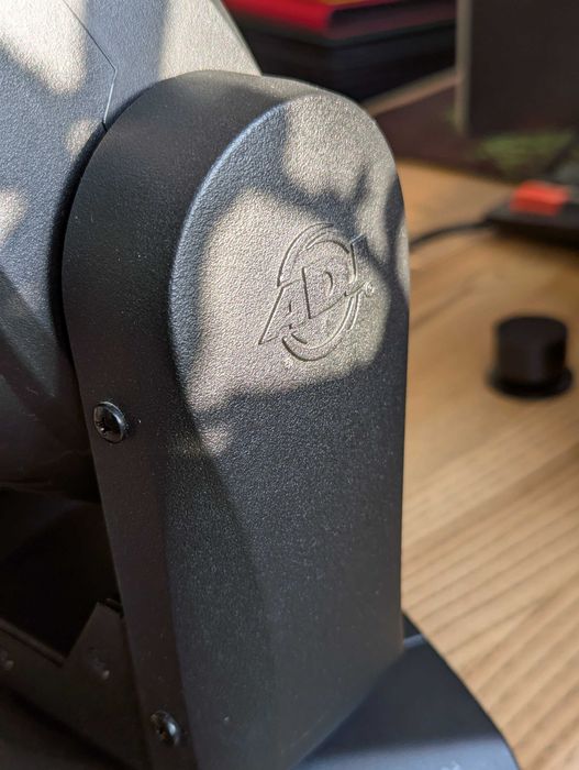 Рухома поворотна голова ADJ Pocket Pro (8 кольорів, гобо)