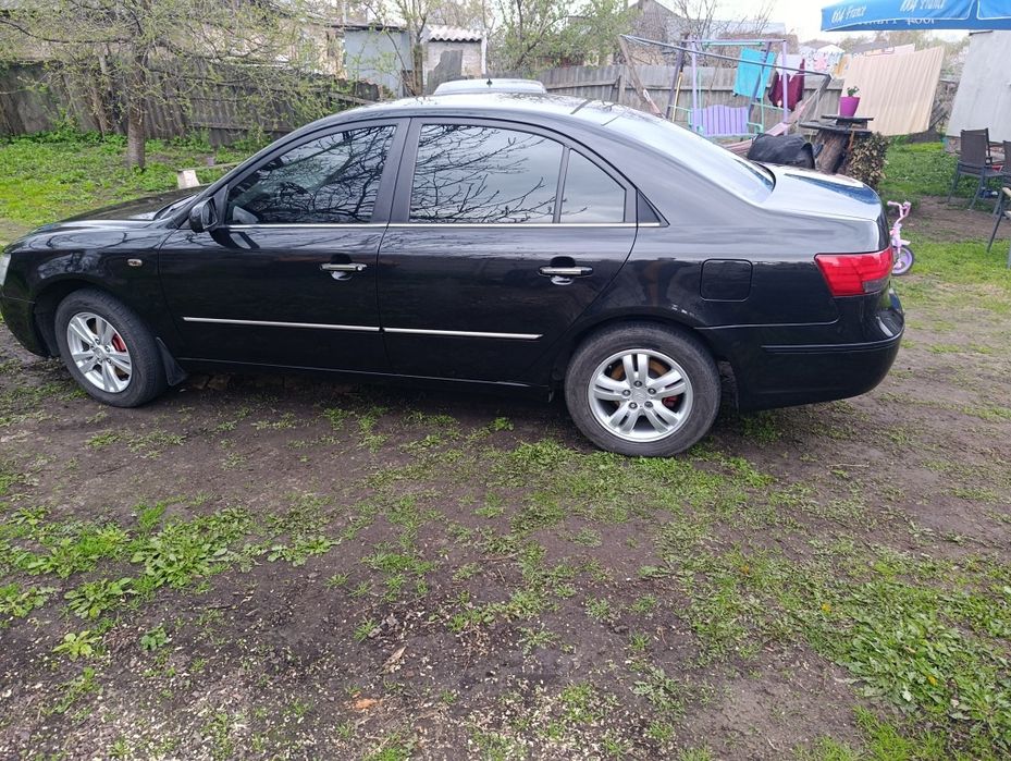 Хендай соната нф 2008 року
