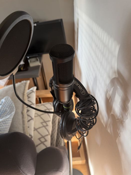 microfone at2020 | m-audio m-track 2x2 | tripé gravity | fones ath-m20x