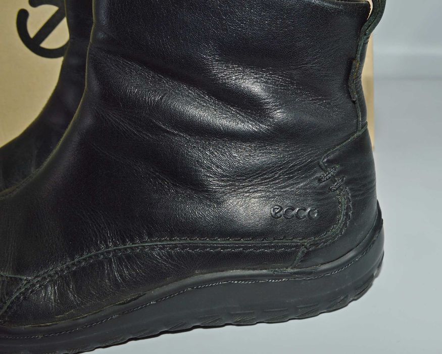 Шкіряні демічеревички ecco 37р