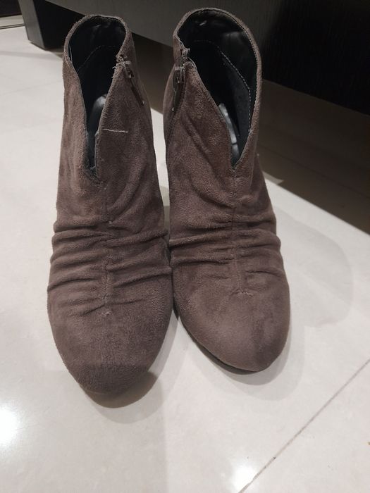 Botas Camurça Castanha Clara [35]