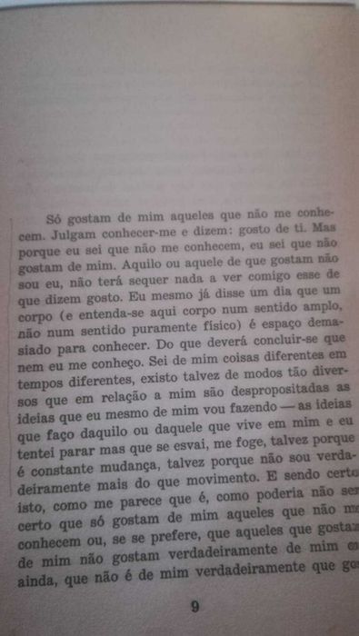 Retrato breve de J.B, - João Camilo