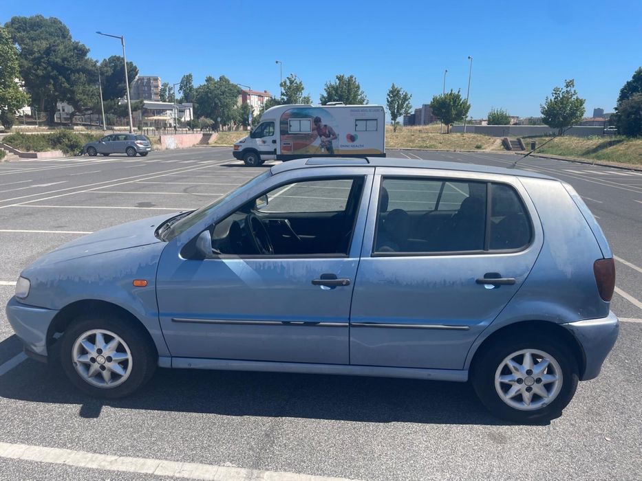 Carro barato pronto para andar