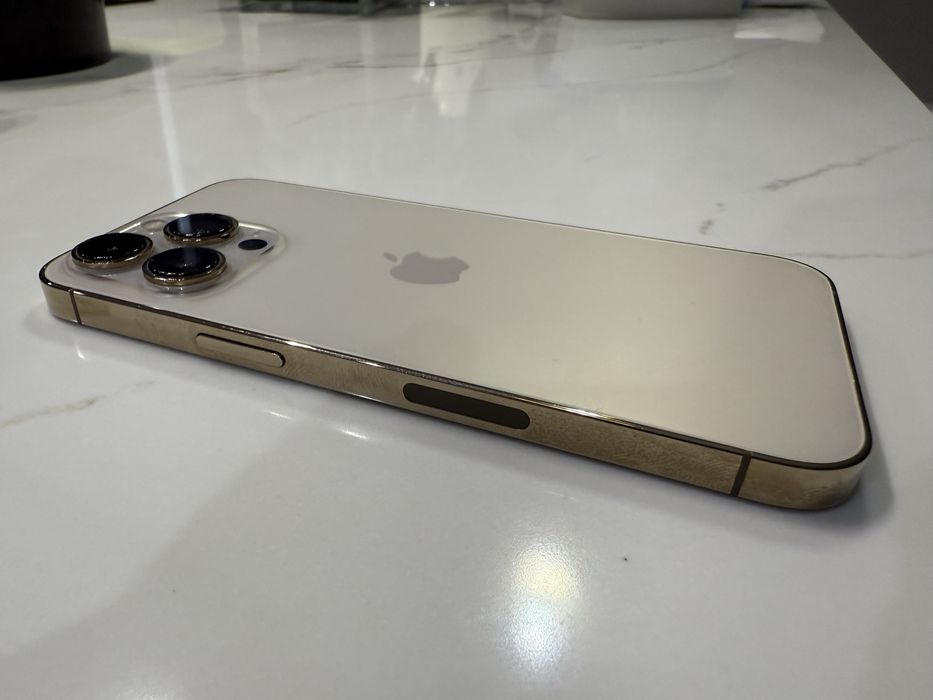 Iphone 13 pro dourado