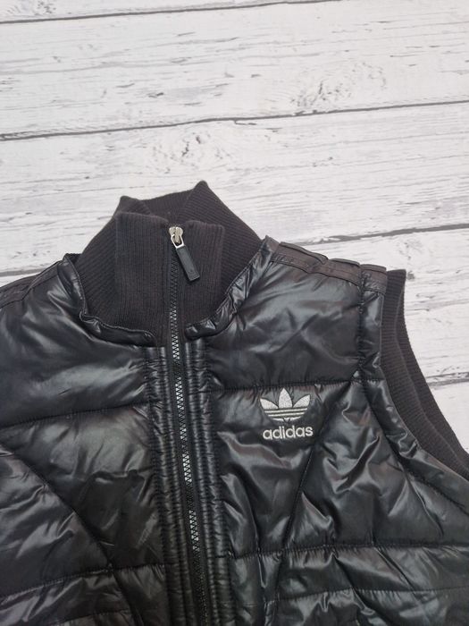 Adidas kamizelka bezrekawnik pikowany puchowy