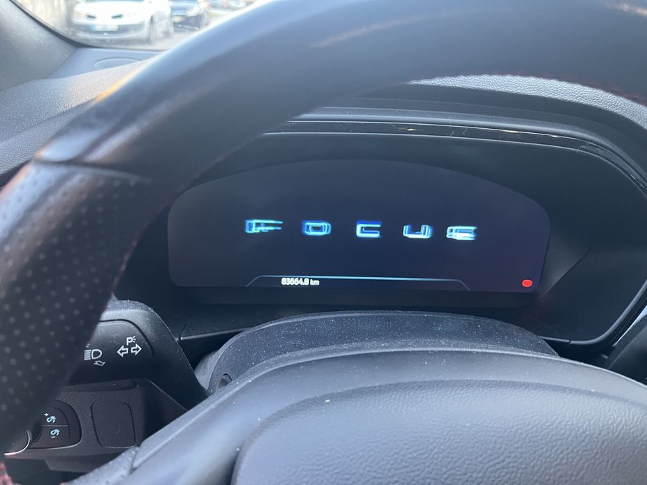 Ford Focus St-line X mhev