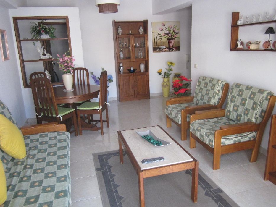 Apartam. Ferias Armacao de Pera perto da praia com piscina e garagem