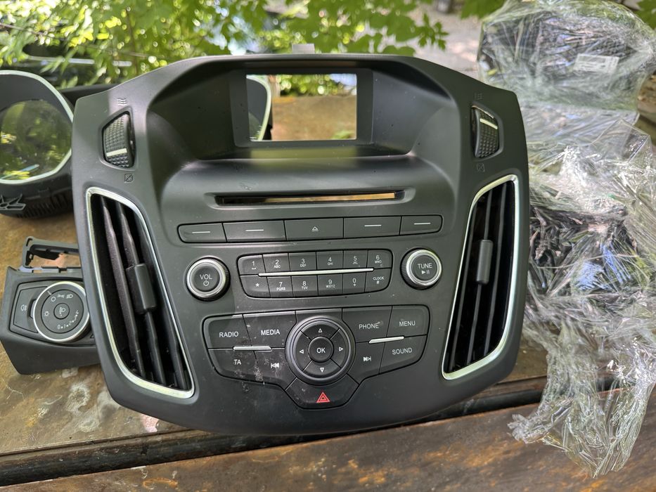 Перемикач переключатель света  Ford Focus mk3