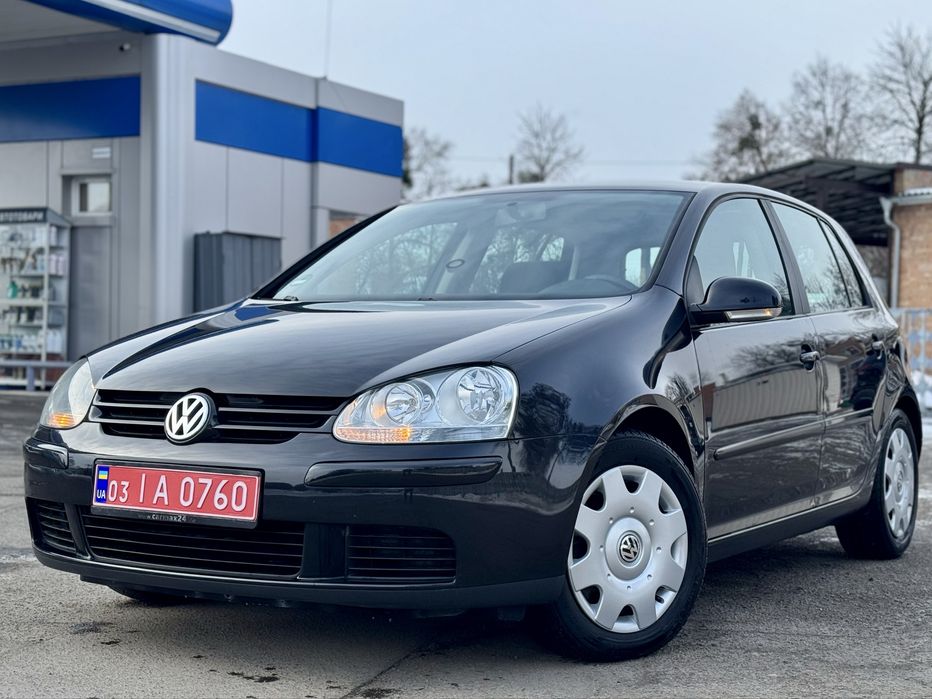 Volkswagen Golf V 2006 1.6MPI бензин