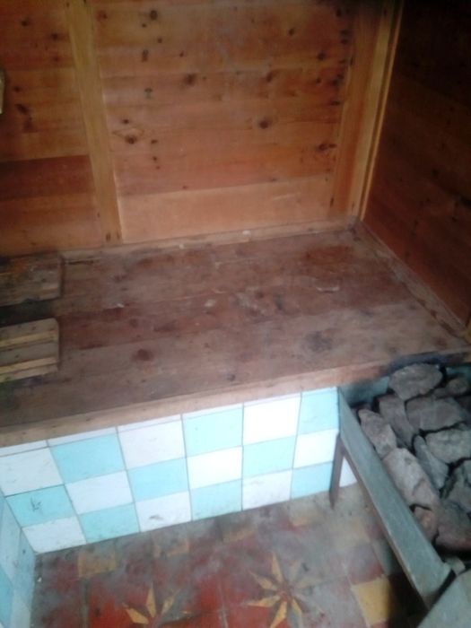 Продам два  приватизированных  земельных участка на одном участке доми