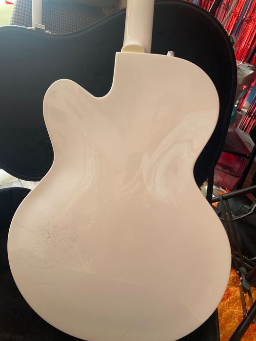 GRETSCH eletromatic hollow-body + hard case