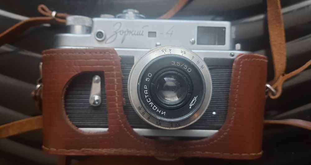 Фотоаппарат Зоркий 4