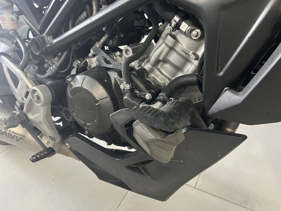 Honda CB 125R 2022