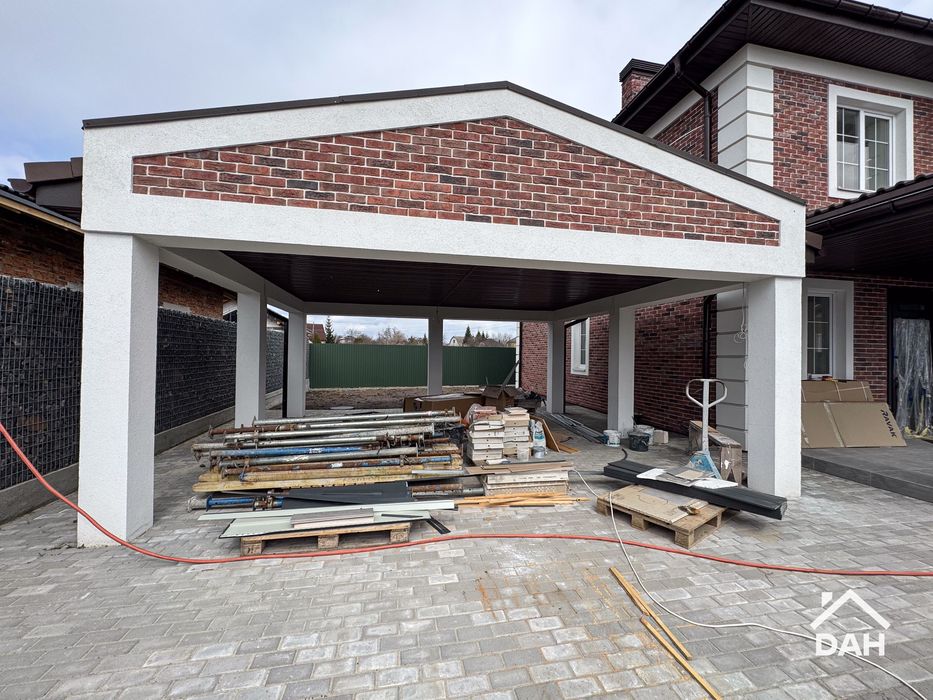 Будинок 170 м² з ремонтом та навісом під 2 авто, в с. Крюківщина, газ