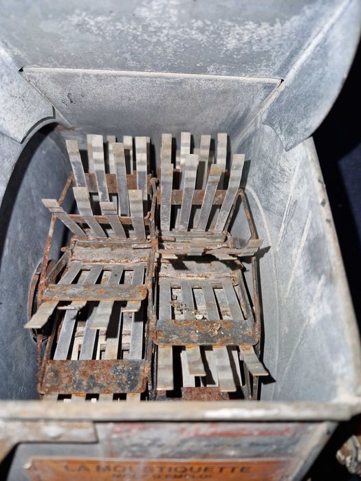 Máquina de fazer grapinha