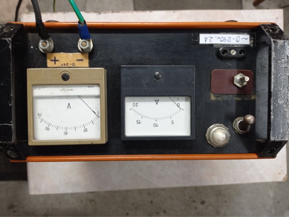 Блок питание или зарядное для АКБ