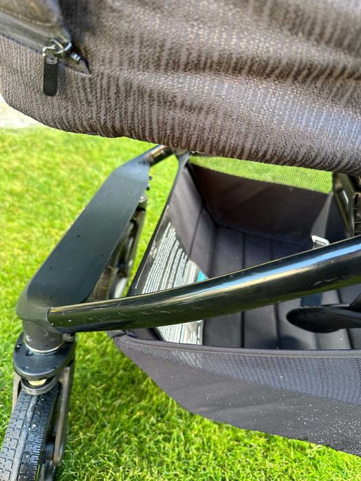 Wózek Venicci Tinum upline 2w1